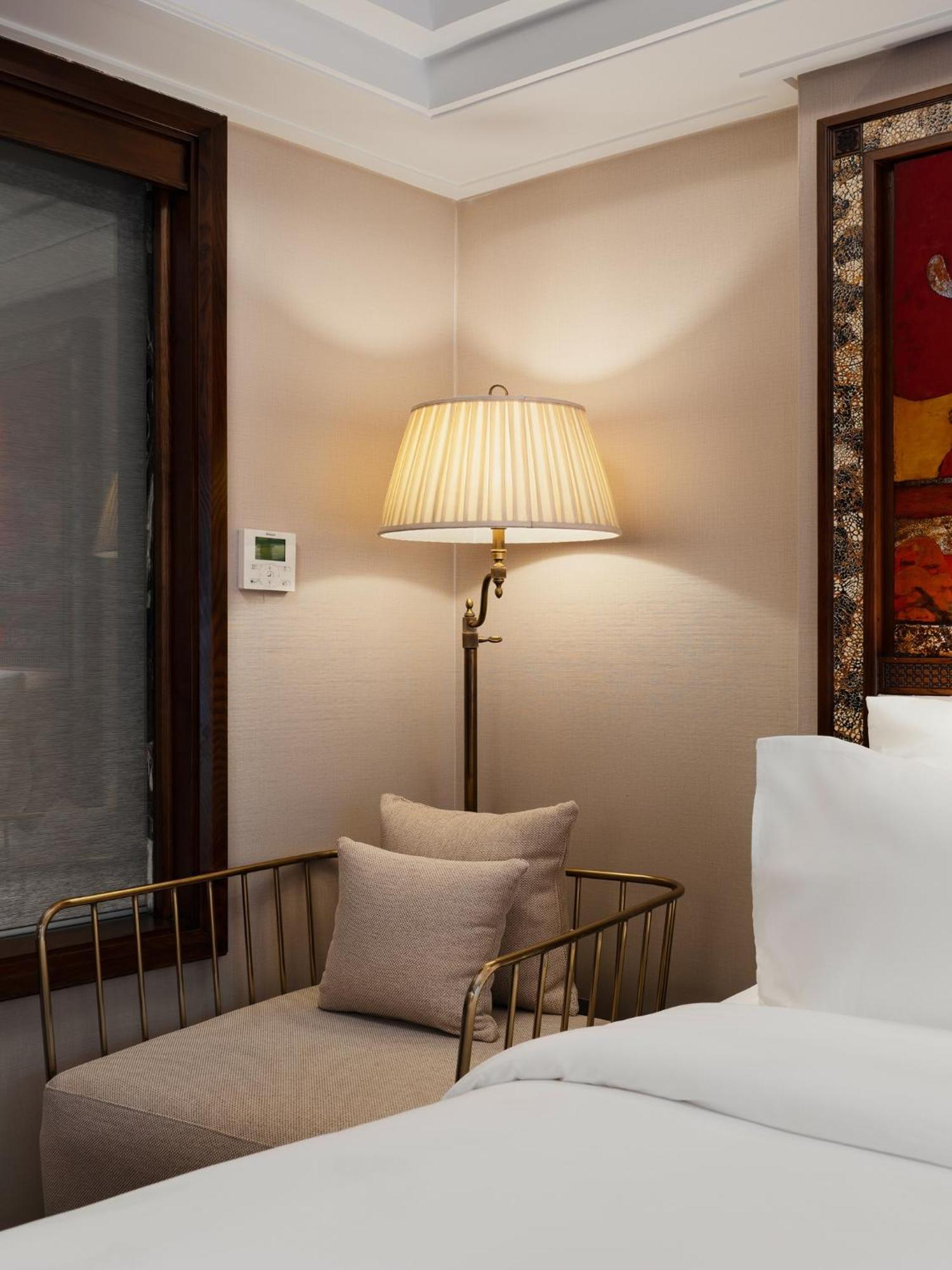 Peridot Gallery Classic Hotel Ханой Екстер'єр фото